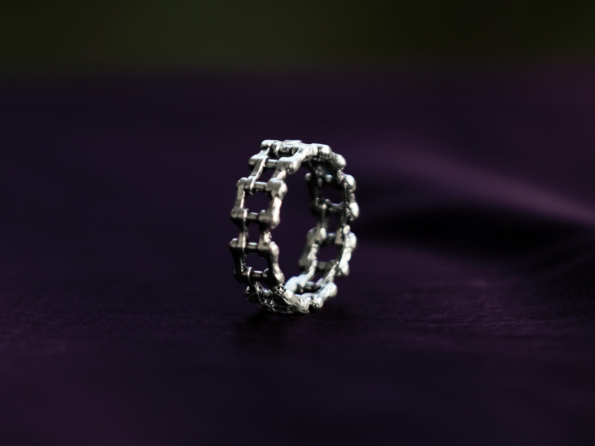 Chainlink Ring