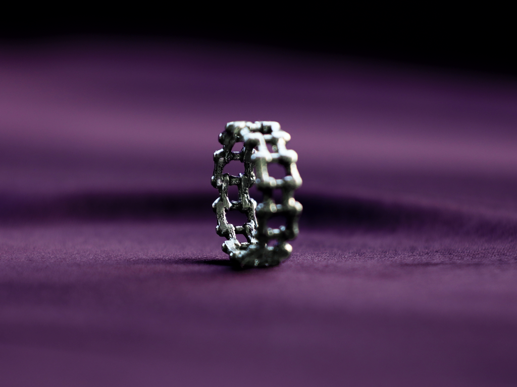 Chainlink Ring